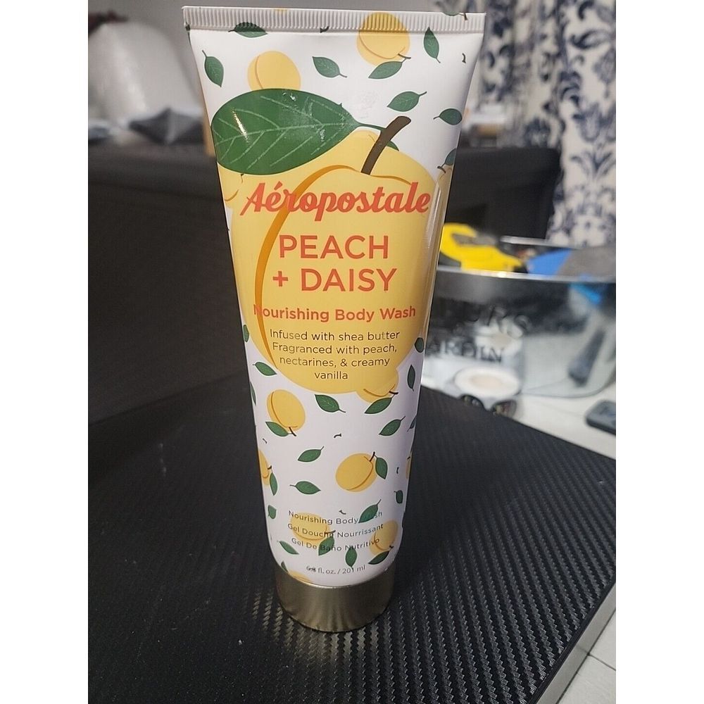 Aeropostale Peach & Daisy Hydrating Body Lotion 6.8 fl oz - Sealed